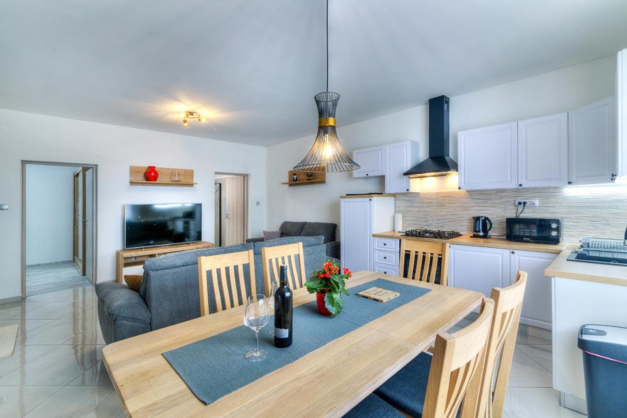 Apartment Luka Zengg Kültér fotó